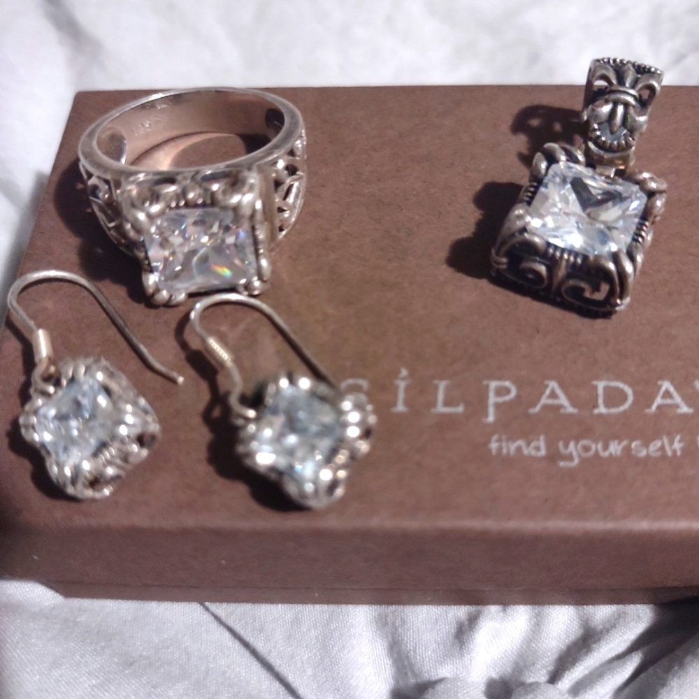 Jewelry set